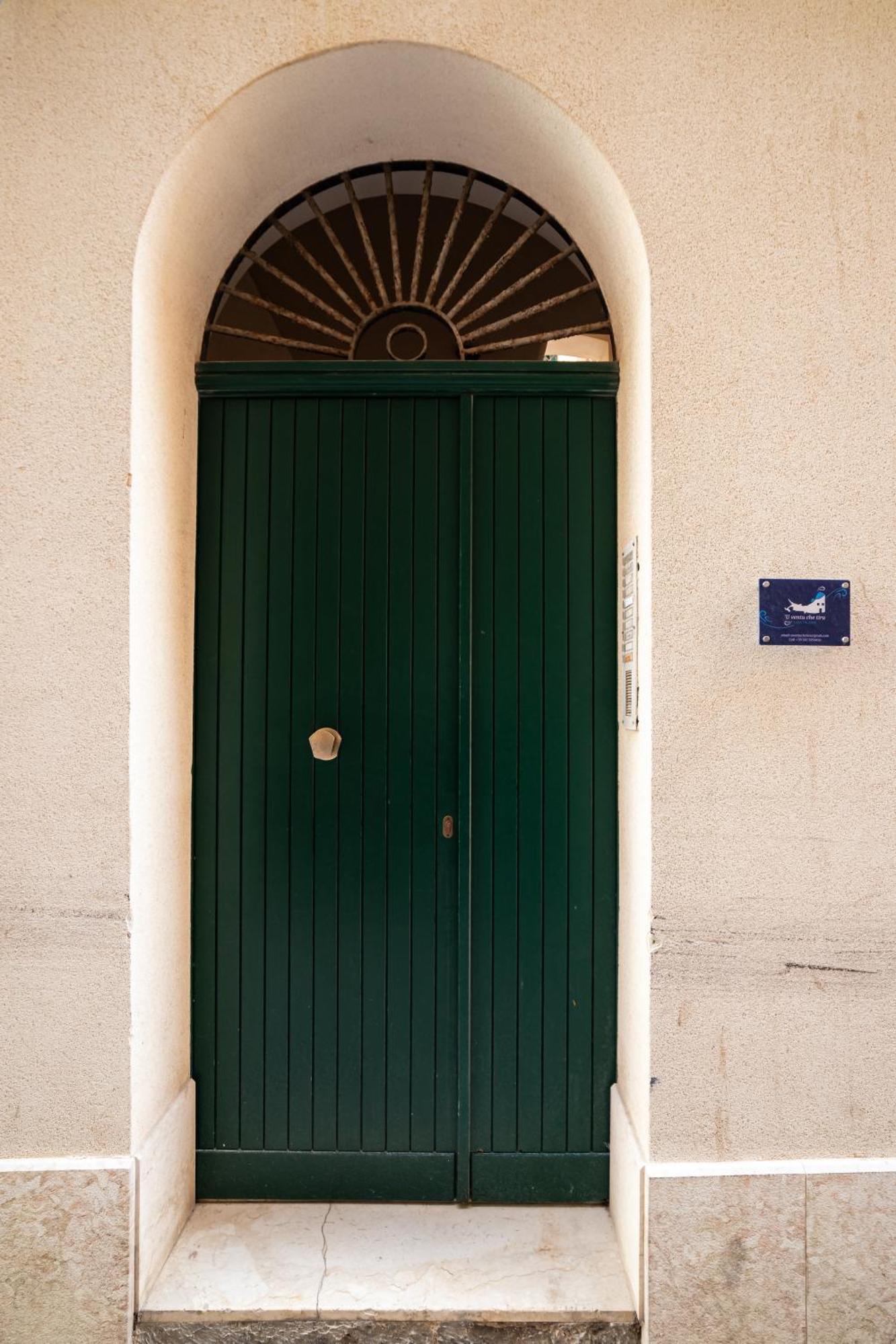 U Ventu Che Tira Casa Centro Storico Vicino Porto Wi Fi Vila Trapani Exterior foto